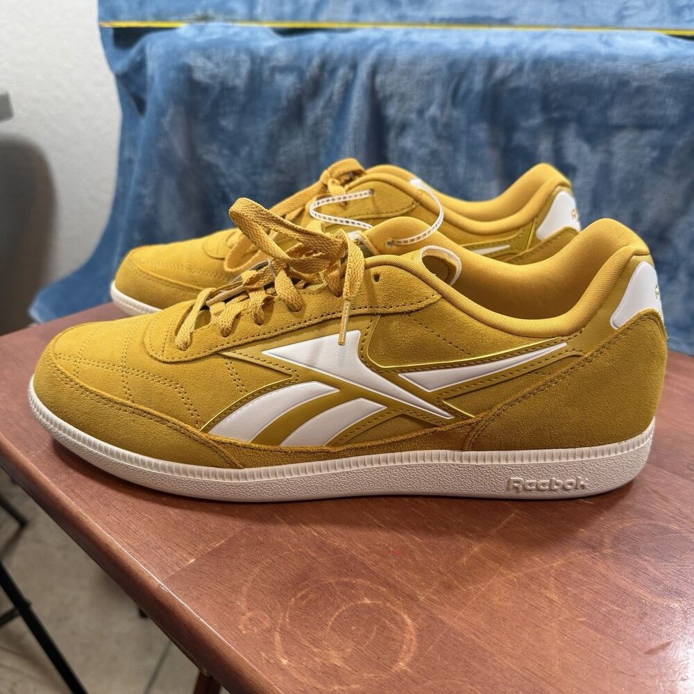 Reebok Finale Grit Gold Suede Sneakers Mens Size 13 NWOB Mustard Yellow White